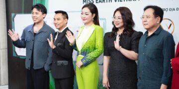 Hoa hậu Hoàng Thanh Nga tất bật tham gia sự kiện, làm giám khảo