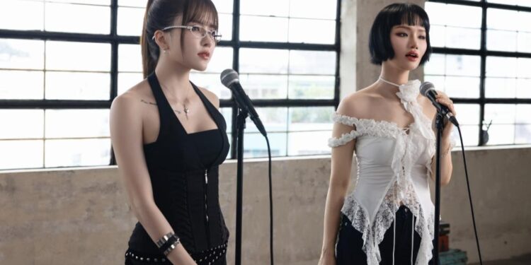 Thiều Bảo Trâm kết hợp cùng Miu Lê cho phiên bản mới của ‘không lời’, tiết lộ “đây là người tôi mập mờ”