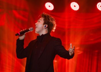 Dấu ấn Tăng Phúc tại Fan Meeting đầu tiên: Đề cao tính sáng tạo, gây bất ngờ cho fans Việt