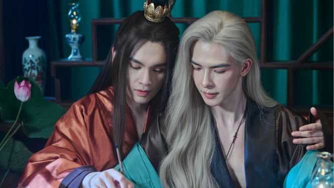 Từ “Tự Tâm” đến “Tự Nhiên Thất Tình”: Vũ trụ mỹ học của Trung Quân và Denis Đặng chưa từng dừng lại