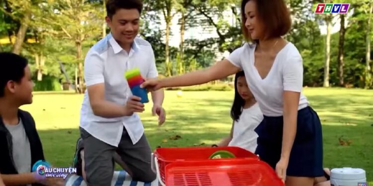 Câu Chuyện Cuộc Sống: Cẩn trọng khi nói về con với người khác