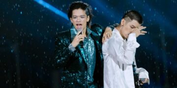 Đẳng cấp (S)TRONG Trọng Hiếu – xé áo, hát live, nhảy krumping “Rise Up Underdog” trong mưa khiến 50,000 khán giả phải “điên lên”