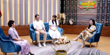 NSND Hồng Vân ngạc nhiên trước sự đồng điệu của cặp đôi Minh Anh – Phương Trinh