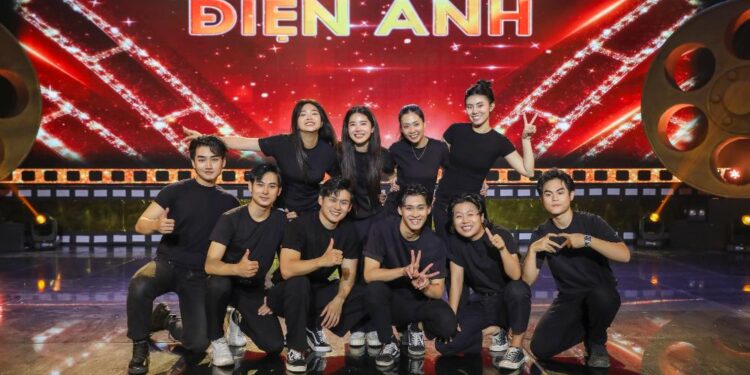 Giám khảo Lý Minh Thắng đánh giá Phương Uyên ngày càng tiến bộ rõ rệt