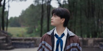 Nguyễn Trần Trung Quân – Denis Đặng gây sốt với teaser xuyên không, ngoại hình học sinh gây ngỡ ngàng