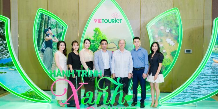 Vietourist Holdings phát triển du lịch xanh, hướng đến tương lai bền vững