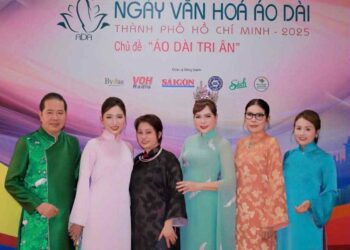 Hoa hậu – Bác sĩ Trịnh Vân Anh tiếp tục khẳng định hình ảnh trí tuệ khi cùng lúc nhận hai danh hiệu Đại sứ uy tín