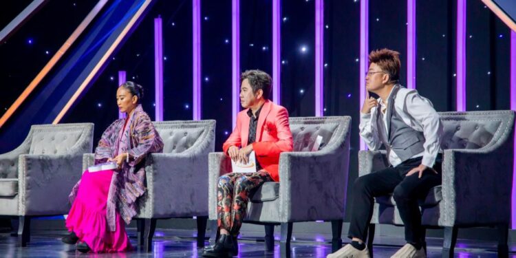 HLV Đoan Trang “vỡ òa” khi chiêu mộ “thí sinh đa tài” Trương Đăng Châu: Hát, sáng tác, chơi nhạc cụ đều giỏi