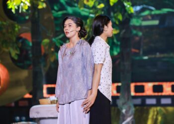 Đạo diễn Phương Điền chấm cho Hồng Duyên 10 điểm ngay tại chỗ