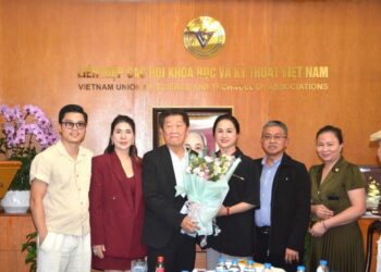 EPMA bổ nhiệm tỷ phú Thái làm Chủ tịch danh dự, đẩy mạnh hợp tác công nghệ xanh