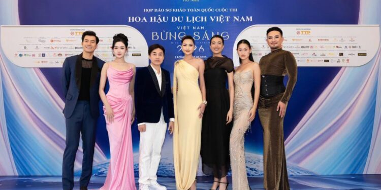 Hàng trăm nhan sắc Việt tham dự vòng sơ khảo miền Nam cuộc thi Hoa hậu Du lịch Việt Nam 2026