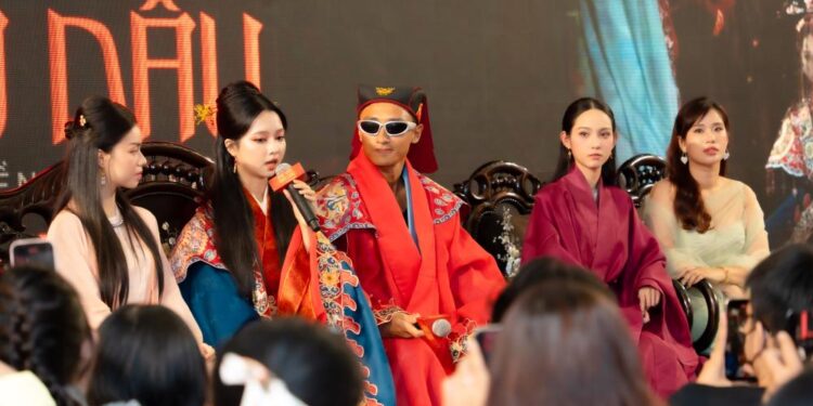 Showcase Khế Ước Bán Dâu: Lê Tuyết Anh gặp sự cố trên phim trường, Lãnh Thanh tiết lộ bí quyết nhập vai thầy trừ tà