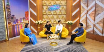 Thuận Vợ Thuận Chồng: Con mới 5 tháng tuổi, cặp đôi đã đưa nhau đi phượt