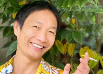 Lần đầu tiên Họa sĩ Hùng Rô làm triển lãm tranh sơn mài tại TP.HCM