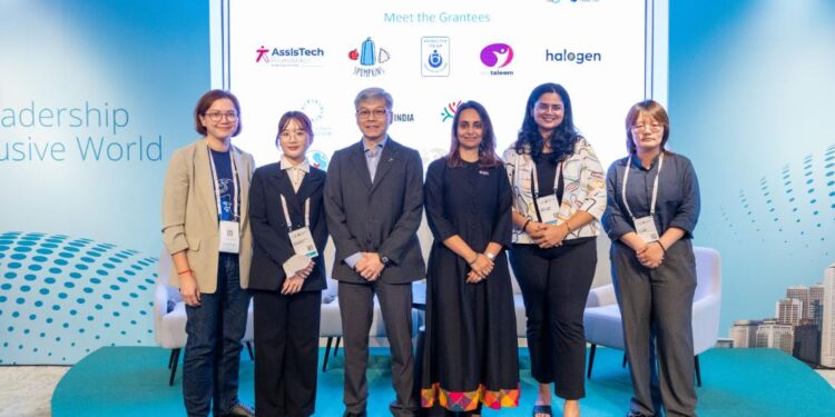 CapitaLand tài trợ 3,4 triệu đô la Singapore cho 12 tổ chức phi lợi nhuận trong khuôn khổ “Sáng kiến vì cộng đồng vững mạnh”