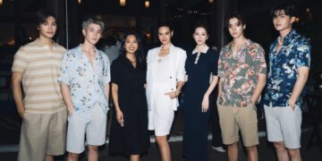 Hoa hậu Tiểu Vy gặp gỡ mỹ nam Hàn Quốc