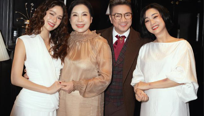 Đàm Vĩnh Hưng xúc động khi thưởng thức màn nhảy cực đỉnh của NSƯT Mỹ Duyên trong MV “Chỉ anh làm em khóc”