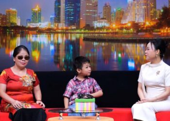 Bé Gia Bảo và ước mơ khiến triệu trái tim thắt lại: “Con chỉ mong ba mẹ sáng mắt để thấy con mỗi ngày”