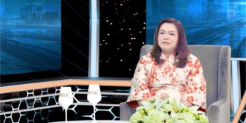 Tiến sĩ Đặng Hoàng Lan khiến khán giả bất ngờ: Mâm cỗ Trung Thu chính là bản đồ của vũ trụ thu nhỏ