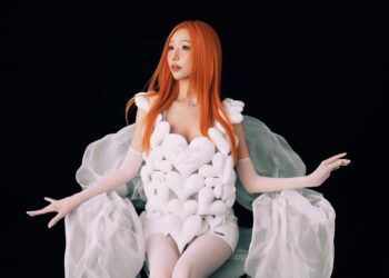 MIN nói về album thứ hai: “Khi bước qua tất cả các lớp cảm xúc bên trong, bóng tối không còn đáng sợ nữa”