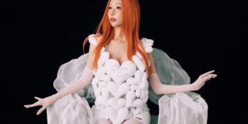 MIN nói về album thứ hai: “Khi bước qua tất cả các lớp cảm xúc bên trong, bóng tối không còn đáng sợ nữa”