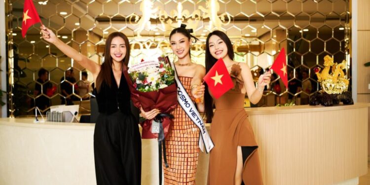 Hoa Hậu Ngọc Châu mạnh tay Chi 2.000 USD ủng hộ điểm bình chọn cho Hoa Hậu Phương Linh ở Miss Cosmo 2025