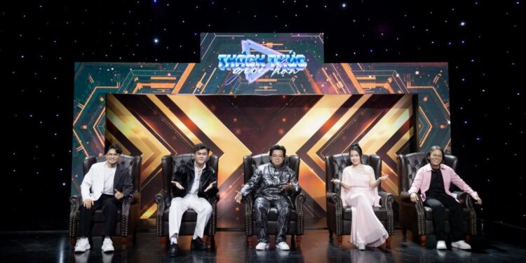 Nhạc sĩ Nguyễn Quang áp dụng chiến thuật bóng đá vào âm nhạc, tiết lộ chưa bao giờ dùng lại bản phối cũ