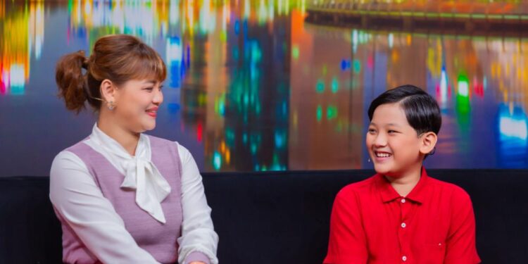 Điều Con Muốn Nói: Gánh nặng kinh tế khiến ba mẹ mỗi người một nơi, con trai 11 tuổi muốn được đoàn tụ