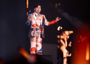 Đan Trường kết hợp cùng Cẩm Ly, tiết lộ lý do vẫn được gọi là “cặp đôi vàng” sau hàng chục năm