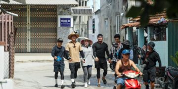 Ninh Anh Bùi bị “cô lập” phải tìm đến Hương Giang, Tuấn Ngọc với “nước đi” không ai ngờ khi chơi game