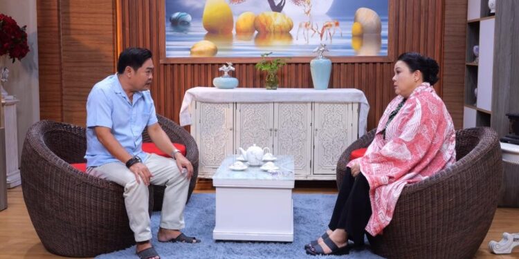 PGS – TS – BS Nguyễn Thị Bay khuyên không nên chủ quan với cúm mùa và lạm dụng kháng sinh