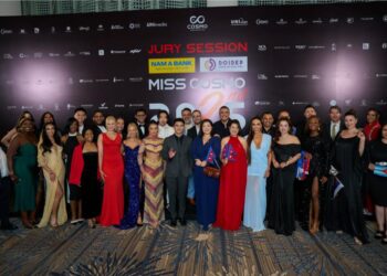 Hoa hậu Mai Phương khuấy động khán phòng Jury Session Miss Cosmo 2025, top 71 thí sinh tỏa sáng, thể hiện kỹ năng trình diễn trước hội đồng giám khảo