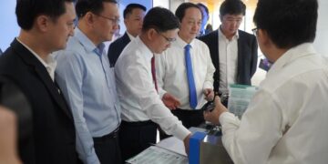 Hình thành và phát triển bền vững hệ sinh thái công nghiệp bán dẫn Việt Nam