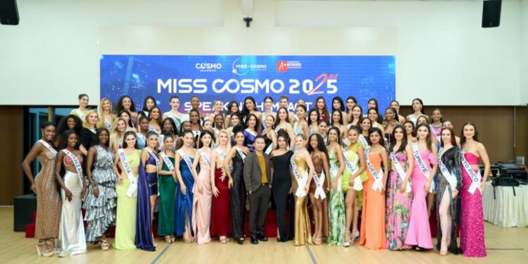 Cosmo Green Summit By Nam A Bank: Dàn thí sinh Miss Cosmo 2025 thể hiện tư duy lãnh đạo qua những dự án đổi mới
