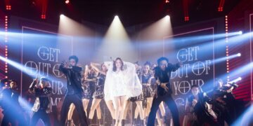 Công chúa ballad lột xác: Hương Tràm ra mắt album Cinematic Pop chuẩn Hollywood