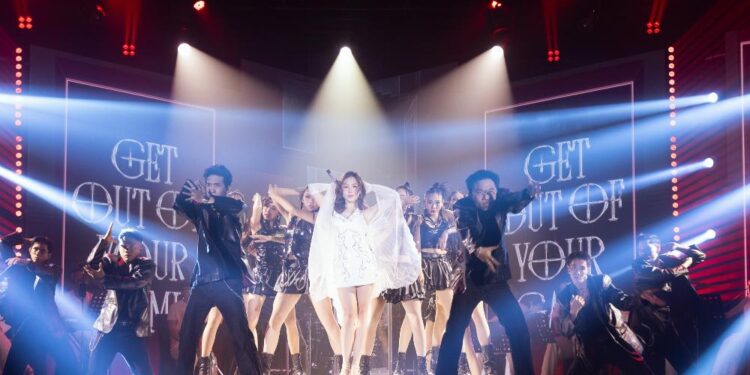 Công chúa ballad lột xác: Hương Tràm ra mắt album Cinematic Pop chuẩn Hollywood