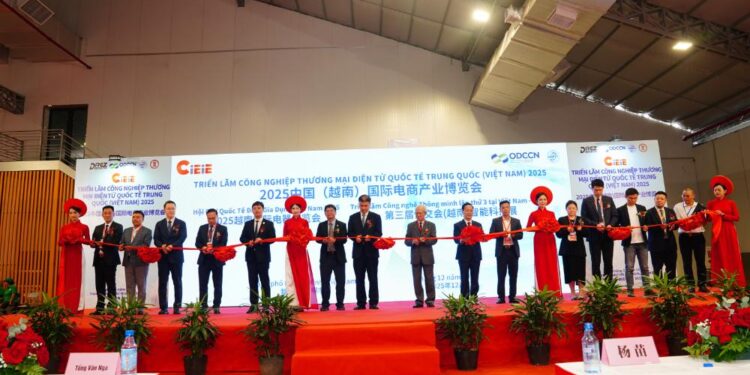Hơn 1.000 nhà máy quốc tế tham dự CIEIE 2025, mở ra cơ hội hợp tác cho doanh nghiệp kết nối