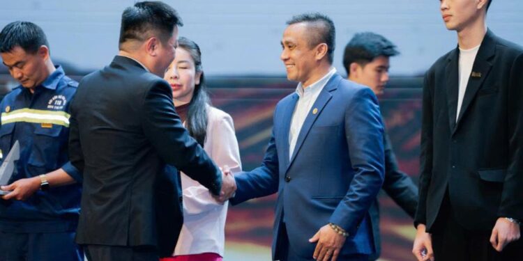 Lan tỏa yêu thương và truyền cảm hứng: Mái ấm gia đình Việt được vinh danh tại Giải thưởng Hành động vì cộng đồng 2025