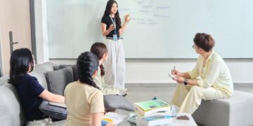 UEH chính thức khởi động mùa tuyển sinh đại học chính quy 2026: Đổi mới phương thức tuyển sinh – mở rộng chương trình đào tạo – Gia tăng chiều sâu quốc tế