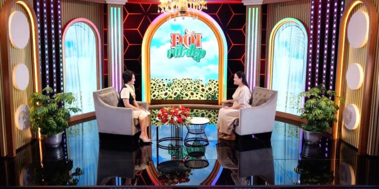 Khi số phận không còn là rào cản – Hành trình bền bỉ vì cộng đồng của MC khiếm thị Lê Hương Giang