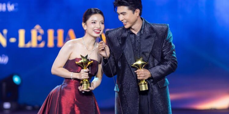 Kết quả đêm trao giải Ngôi Sao Xanh lần thứ 12 – 2025: Mưa Đỏ thắng lớn, điện ảnh lịch sử lên ngôi