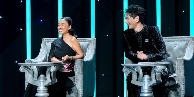 Đoan Trang choáng ngợp trước màn trình diễn bùng nổ của Trân Oanh, ấn tượng trước phần đọc rap của nữ ca sĩ