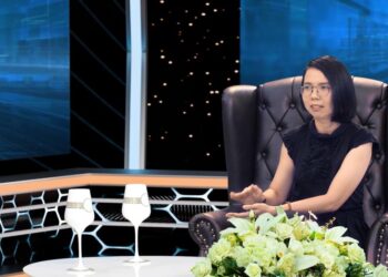 Thạc sĩ Huỳnh Thạch Trúc cảnh tỉnh việc kinh doanh du học, bằng nước ngoài nhưng không được Việt Nam công nhận