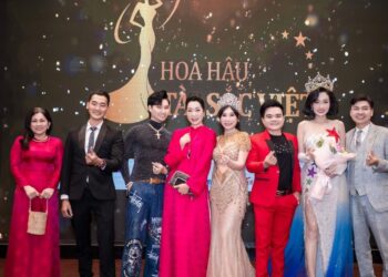 NSND Trịnh Kim Chi cùng đông đảo Nghệ sỹ danh tiếng Việt tham dự họp báo công bố cuộc thi Hoa hậu Tài Sắc Việt và Giọng ca vàng doanh nhân mùa thứ 2