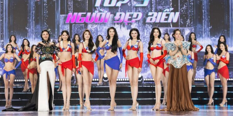 Thí sinh Miss World Vietnam 2025 trình diễn bikini, khoe sắc vóc nóng bỏng