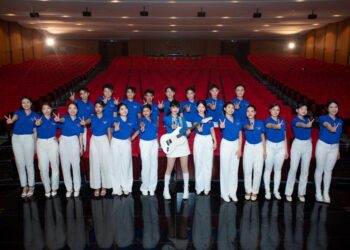 “Thanh niên Việt”: Khi Nguyễn Duyên Quỳnh kết nối ký ức 8x, 9x cùng hơi thở âm nhạc hiện đại