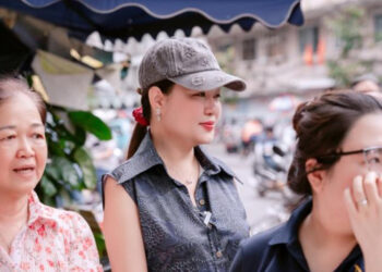 Hành trình thiện nguyện của Hoa hậu Hoàng Thanh Nga với hoạt động phát cơm chay định kỳ