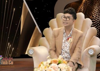 Ca sĩ Long Nhật từng được đồng nghiệp Ngọc Thúy tặng 5 phân vàng để đeo tay