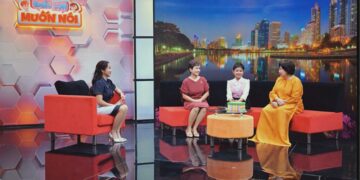 Bé gái nghỉ học gần 3 năm vì bệnh, chỉ mong ba mẹ luôn yêu thương mình