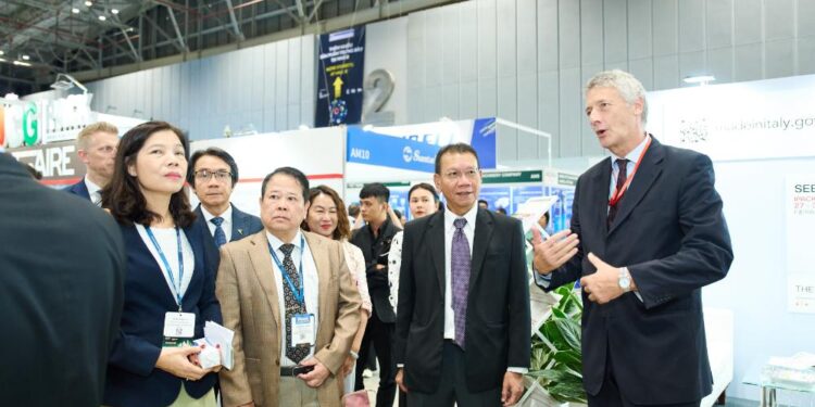 450 Doanh nghiệp đến từ 32 quốc gia và vùng lãnh thổ sẽ tham dự 3 triển lãm quốc tế ProPak Vietnam 2026, DrinkTech Vietnam 2026 và Plastics & Rubber Vietnam 2026 tại TP.HCM